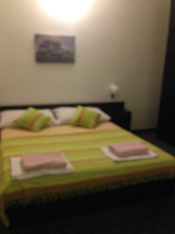 Guest House Alek 브로보스카 외부 사진
